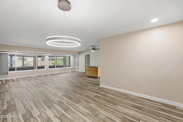 13837 N 103RD Avenue, Sun City, AZ 85351