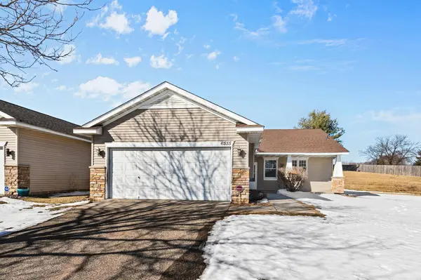 6555 Riverwood LN, Brooklyn Center, MN 55430