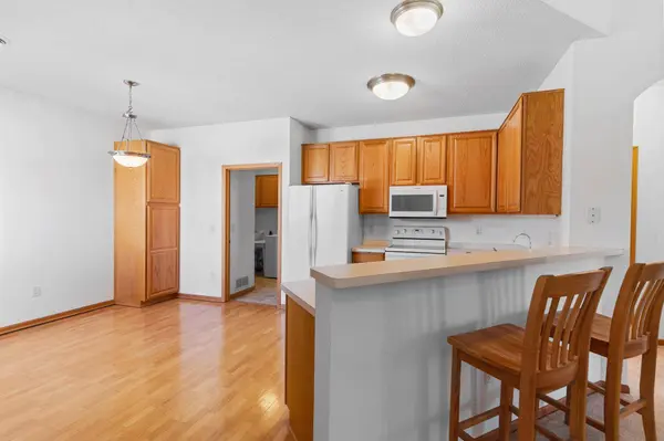 6555 Riverwood LN, Brooklyn Center, MN 55430