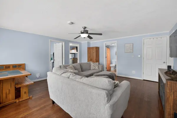 1891 4th ST, White Bear Lake, MN 55110