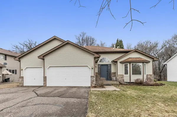 25707 Goldfinch AVE, Wyoming, MN 55092