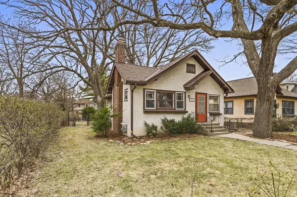 3301 44th AVE S, Minneapolis, MN 55406