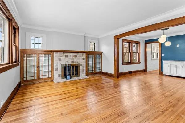 3301 44th AVE S, Minneapolis, MN 55406