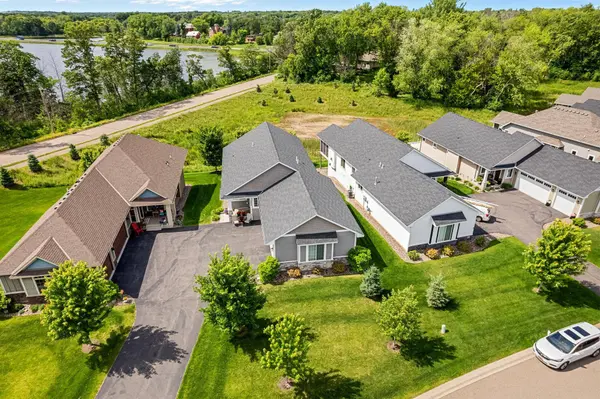 2504 Neal CT N, Stillwater, MN 55082