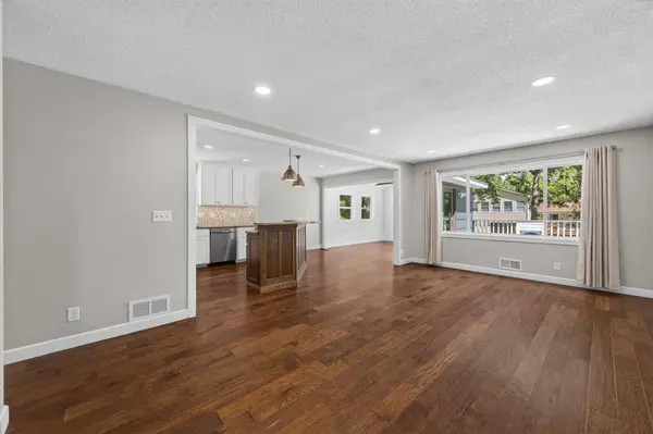 2421 4th ST, White Bear Lake, MN 55110