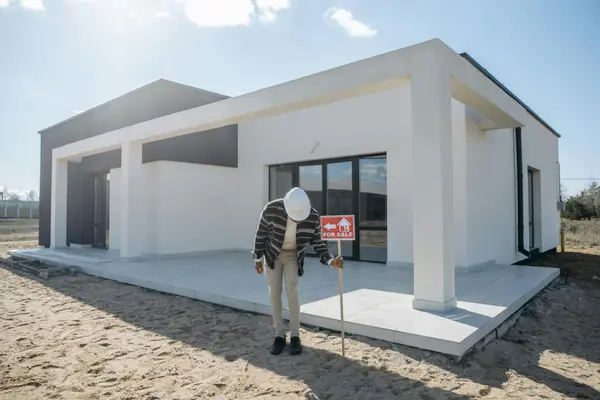 feature image of 6 Things Santa Clarita Builders Won’t Tell You About New Construction (2026)