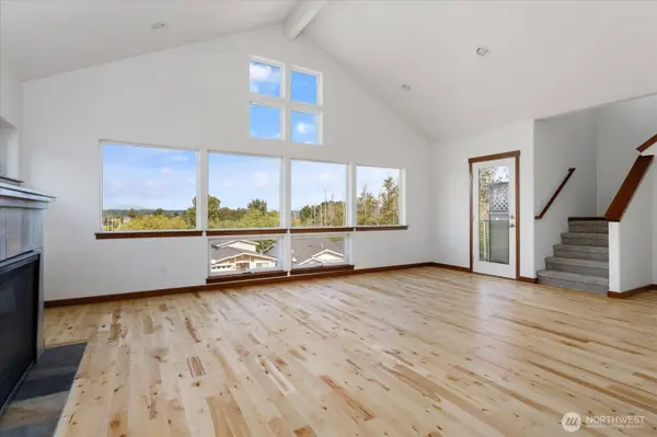 2119 20th ST, Anacortes, WA 98221