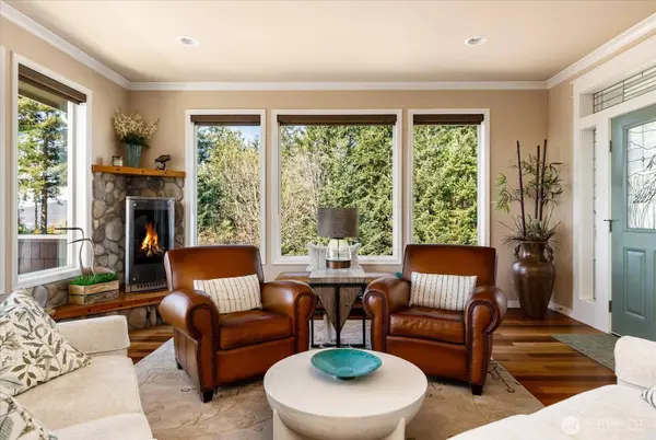 3913 W 12th ST, Anacortes, WA 98221