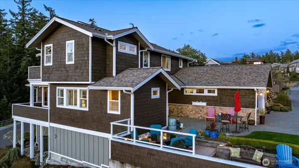 3913 W 12th ST, Anacortes, WA 98221