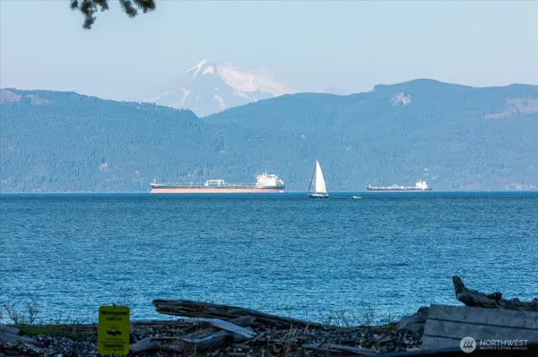 4079 Forest LN, Anacortes, WA 98221