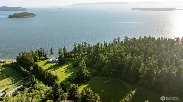 5837 Ambleside LOOP, Anacortes, WA 98221