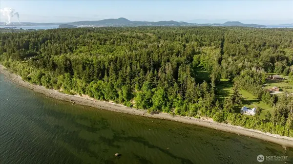 5837 Ambleside LOOP, Anacortes, WA 98221