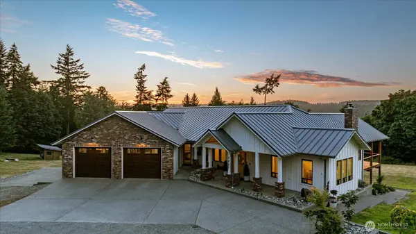 3807 Taylor RD, Oak Harbor, WA 98277