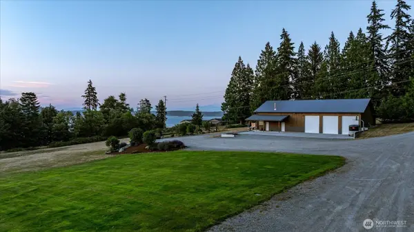 3807 Taylor RD, Oak Harbor, WA 98277