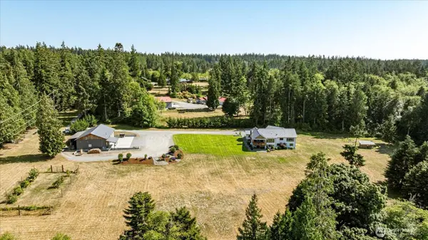 3807 Taylor RD, Oak Harbor, WA 98277