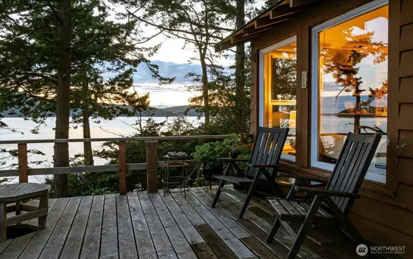 11502 N Del Mar DR, Anacortes, WA 98221