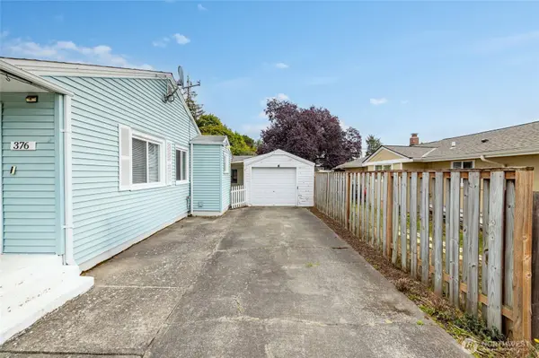376 SE Glencoe ST, Oak Harbor, WA 98277