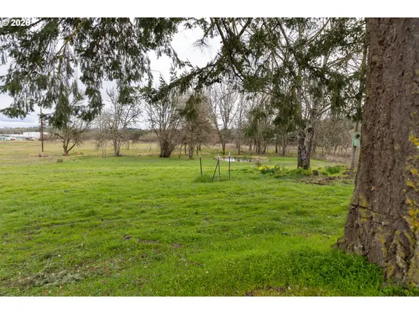 26724 MONROE CEMETERY RD, Monroe, OR 97456