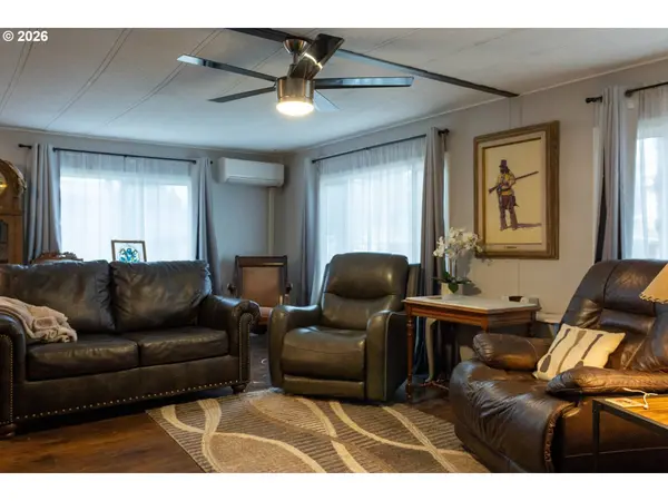 5050 COLUMBUS ST #32, Albany, OR 97322