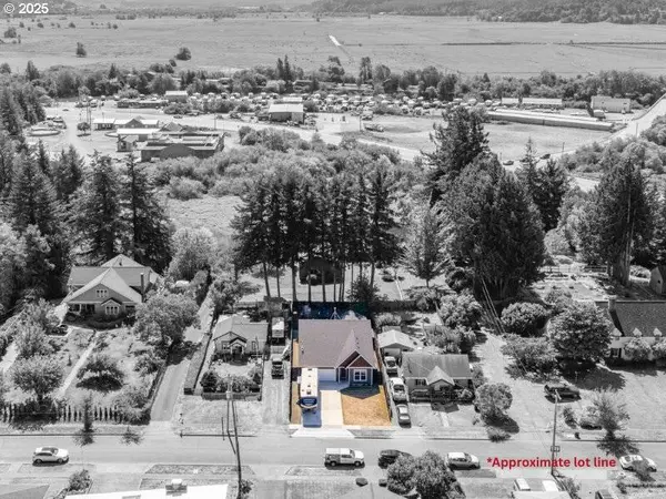 547 W 4TH ST, Coquille, OR 97423