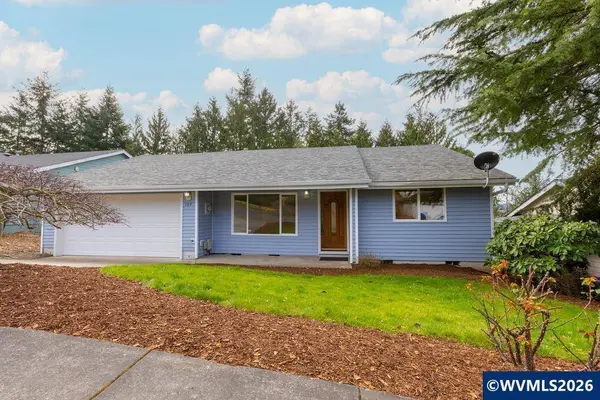 384 Lower LaVista Dr, Salem, OR 97304