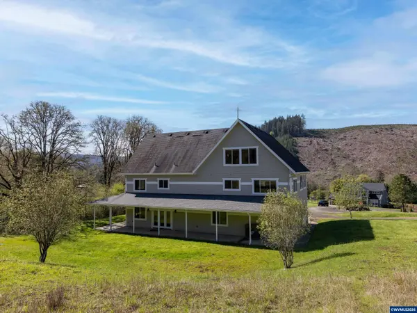 33678 Mary's River Estates Rd, Philomath, OR 97370
