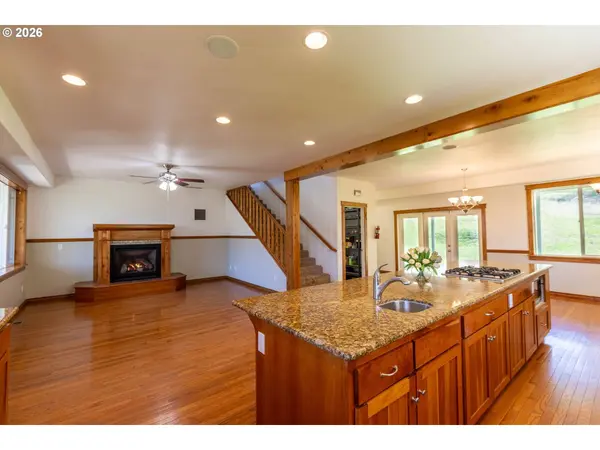 33678 MARYS RIVER ESTATES RD, Philomath, OR 97370