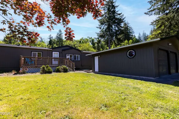 1225 NE CANYON DR DR, Toledo, OR 97391