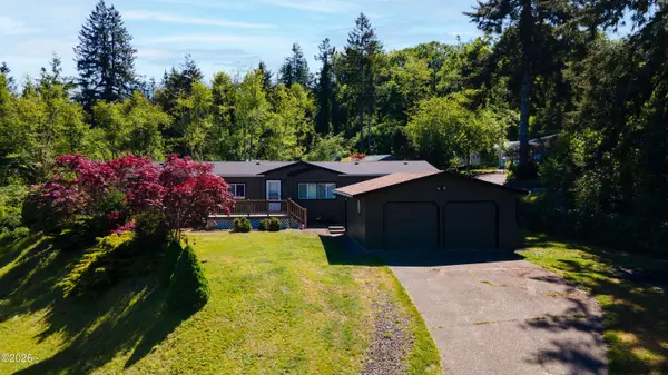 1225 NE CANYON DR DR, Toledo, OR 97391