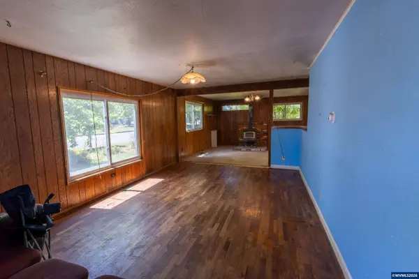 1715 College St, Philomath, OR 97370
