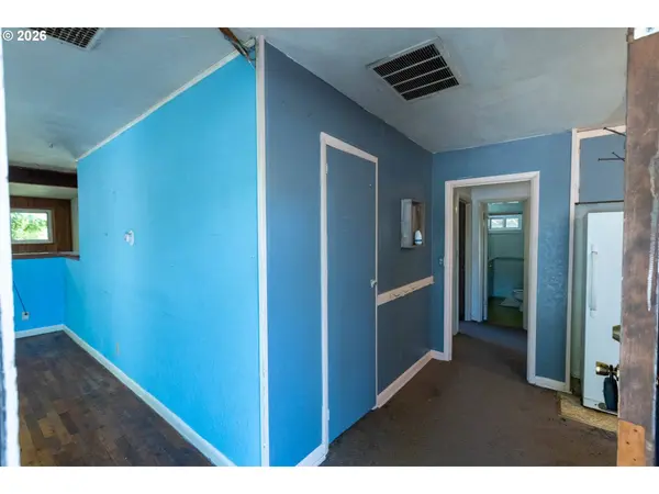 1715 COLLEGE ST, Philomath, OR 97370