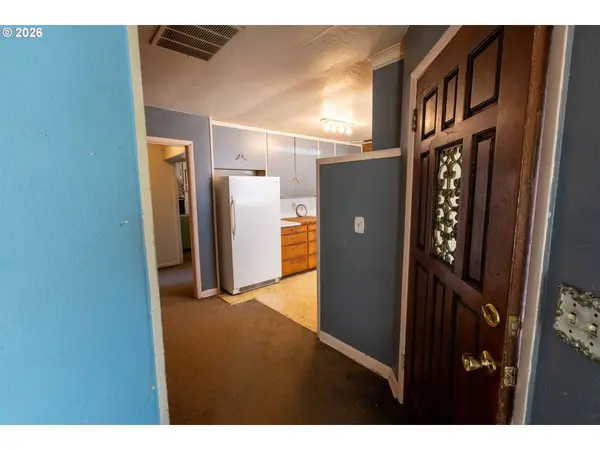 1715 COLLEGE ST, Philomath, OR 97370