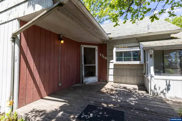 1715 College St, Philomath, OR 97370