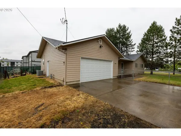2941 SALEM AVE, Albany, OR 97321