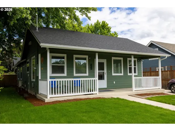 233 S 15TH ST, Philomath, OR 97370