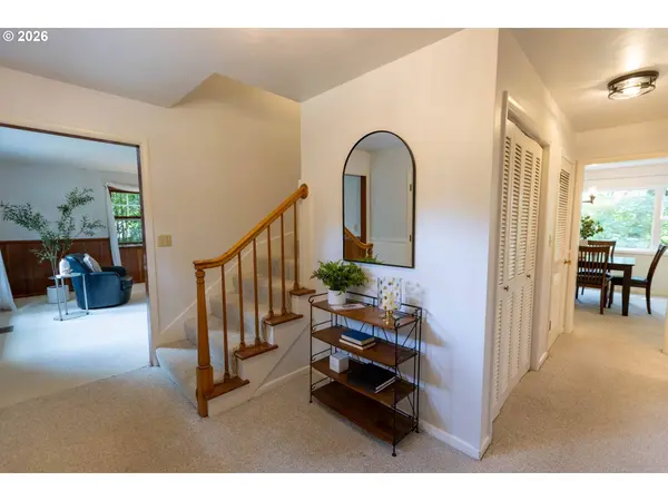 1640 NE HOLLY OAK PL, Corvallis, OR 97330
