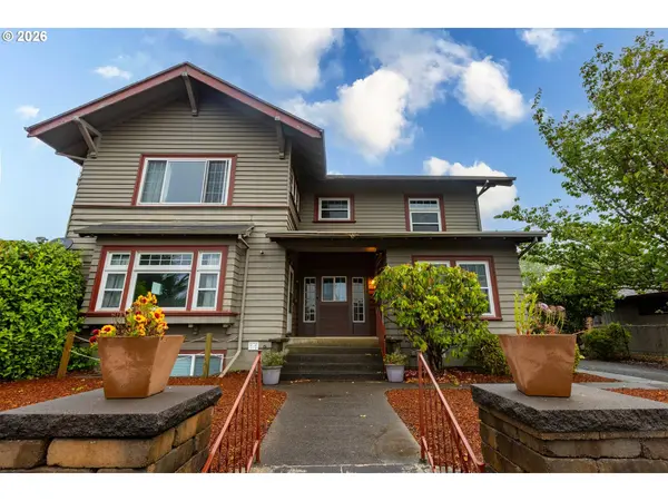 2306 3RD ST, Tillamook, OR 97141