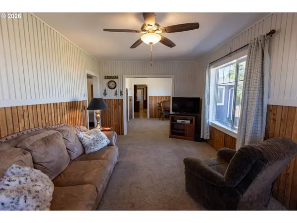 5686 WACONDA RD, Salem, OR 97305