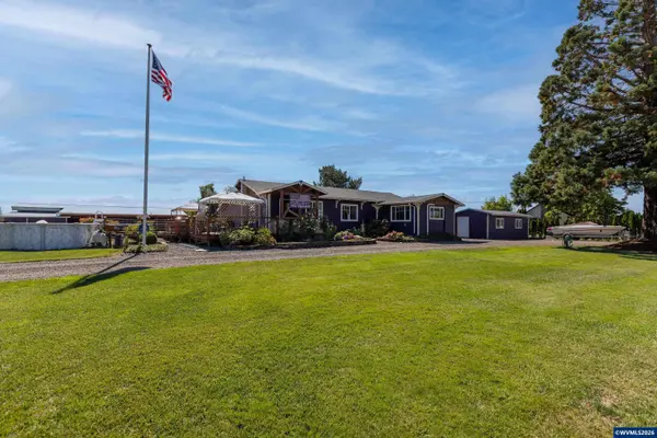 5686 Waconda Rd NE, Salem, OR 97305
