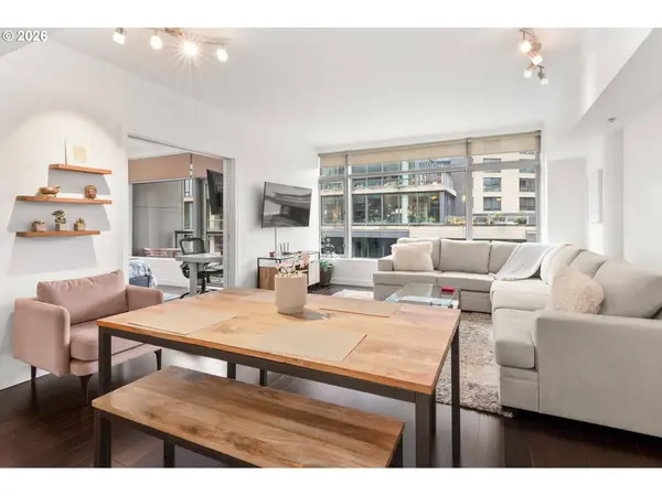 3601 S RIVER PKWY #305, Portland, OR 97239