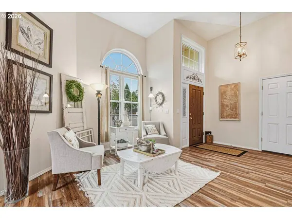 13318 SQUIRE DR, Oregon City, OR 97045