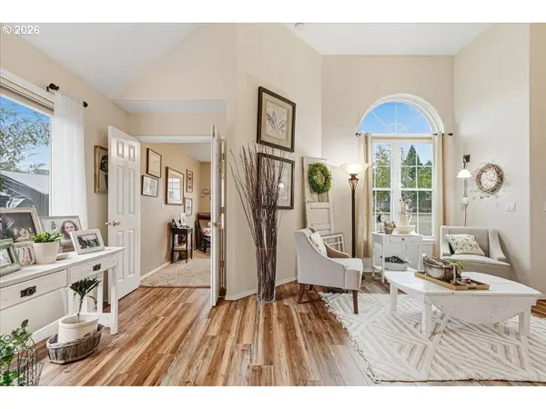 13318 SQUIRE DR, Oregon City, OR 97045