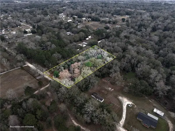 10775 Pine RD, Grand Bay, AL 36541