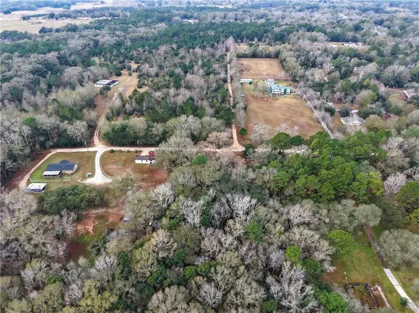 10775 Pine RD, Grand Bay, AL 36541
