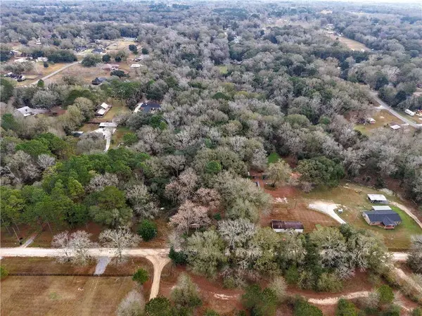 10775 Pine RD, Grand Bay, AL 36541