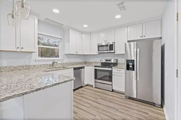 5907 Windham CT, Mobile, AL 36608