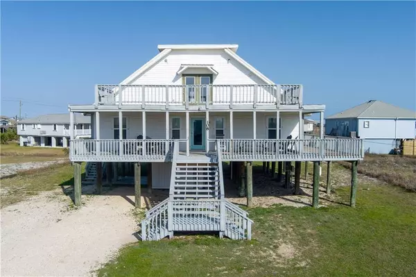 108 Ponchartrain CT, Dauphin Island, AL 36528