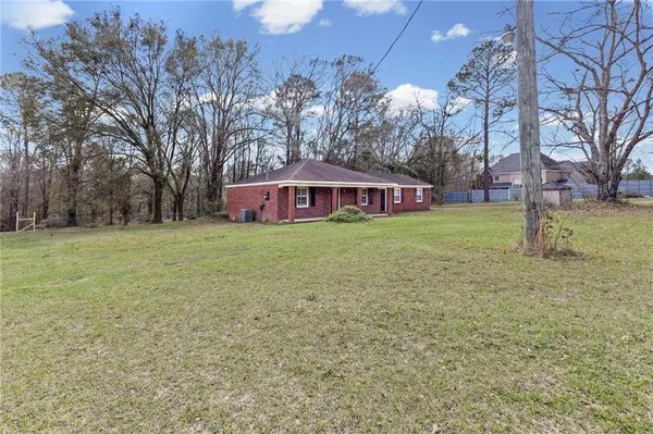 10525 Pete Sentz RD, Mobile, AL 36608