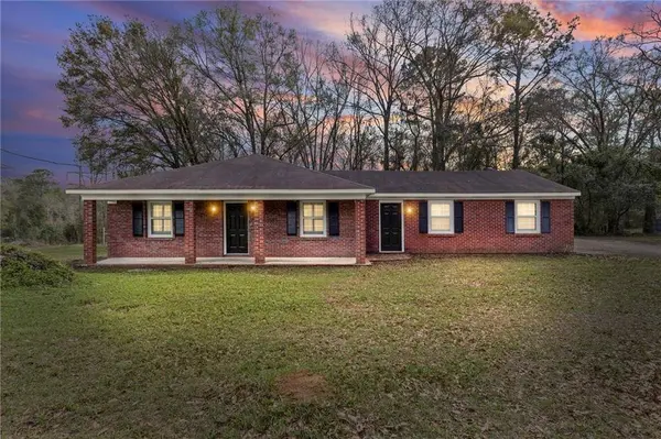 10525 Pete Sentz RD, Mobile, AL 36608