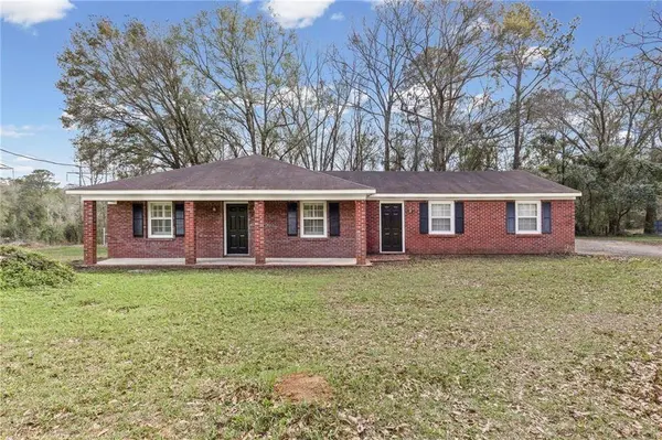 10525 Pete Sentz RD, Mobile, AL 36608